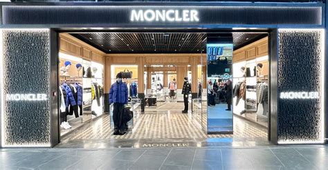 moncler rome fiumicino